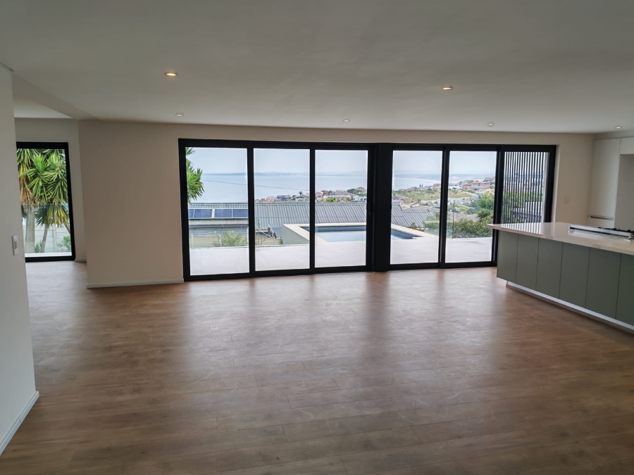 4 Bedroom Property for Sale in Dana Bay Western Cape